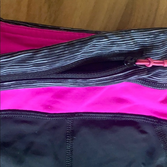 Lulu lemon crops - Picture 3 of 4